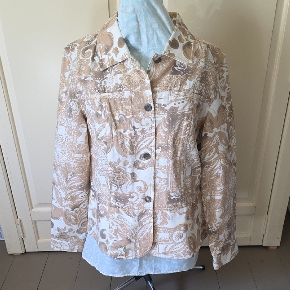 Coldwater Creek Jackets & Blazers - Coldwater Creek Beige and White Jean Jacket